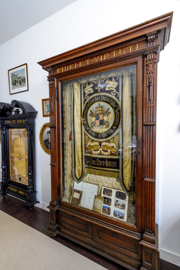 Vaandel Amsterdam in zaal 3